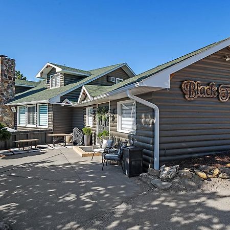 Black Forest Inn Bed & Breakfast Rapid City Bagian luar foto
