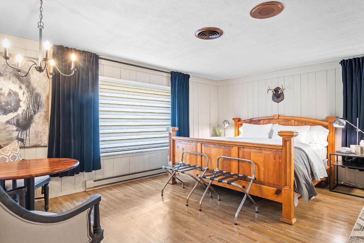 Black Forest Inn Bed & Breakfast Rapid City Bagian luar foto