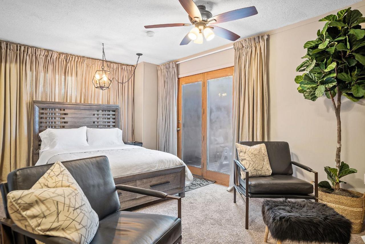 Black Forest Inn Bed & Breakfast Rapid City Bagian luar foto
