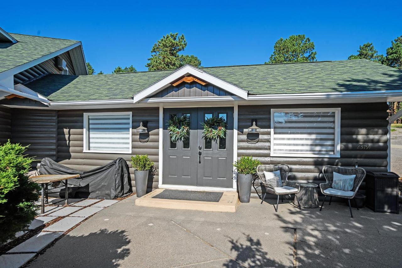 Black Forest Inn Bed & Breakfast Rapid City Bagian luar foto