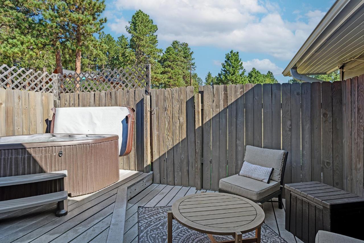 Black Forest Inn Bed & Breakfast Rapid City Bagian luar foto