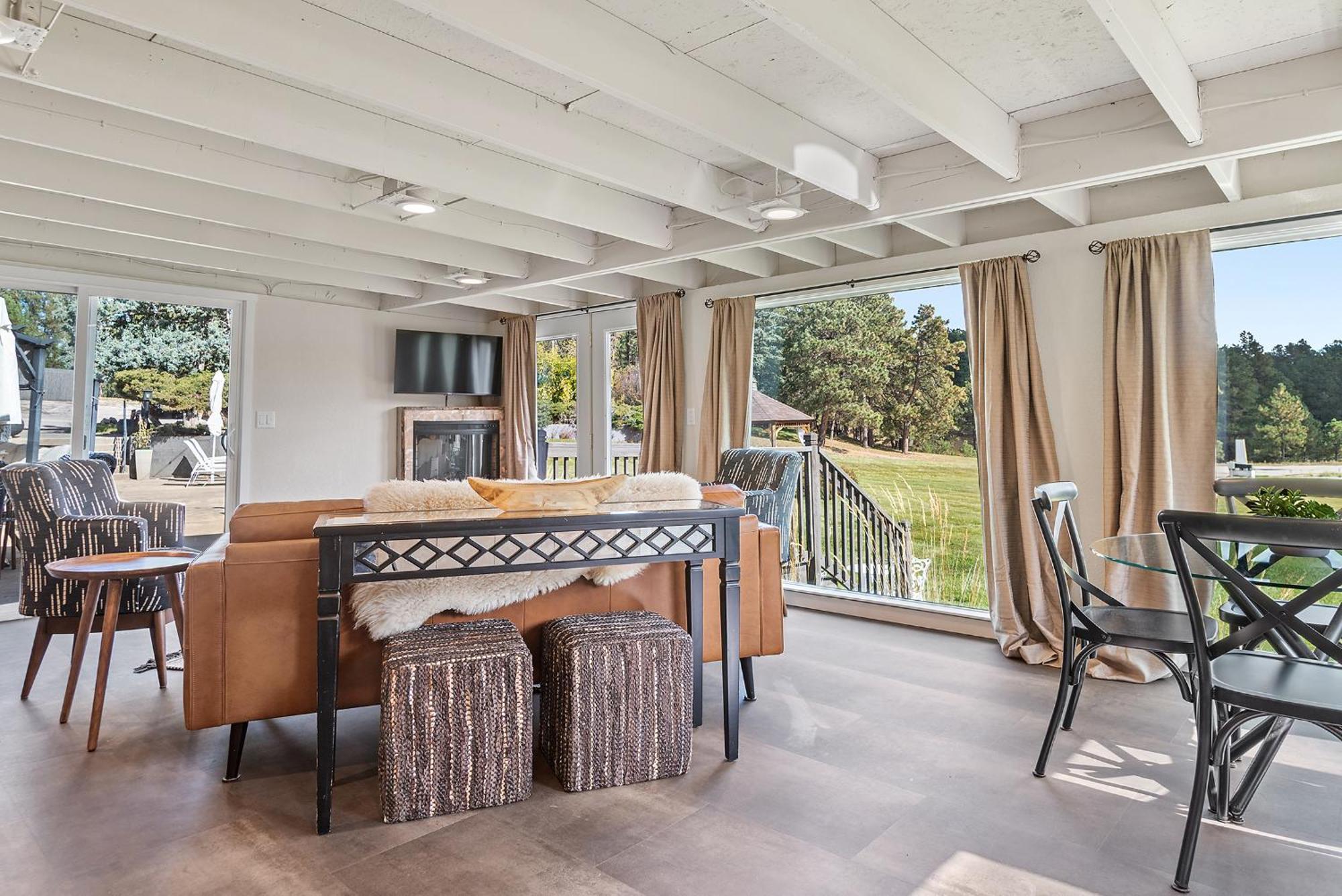 Black Forest Inn Bed & Breakfast Rapid City Bagian luar foto