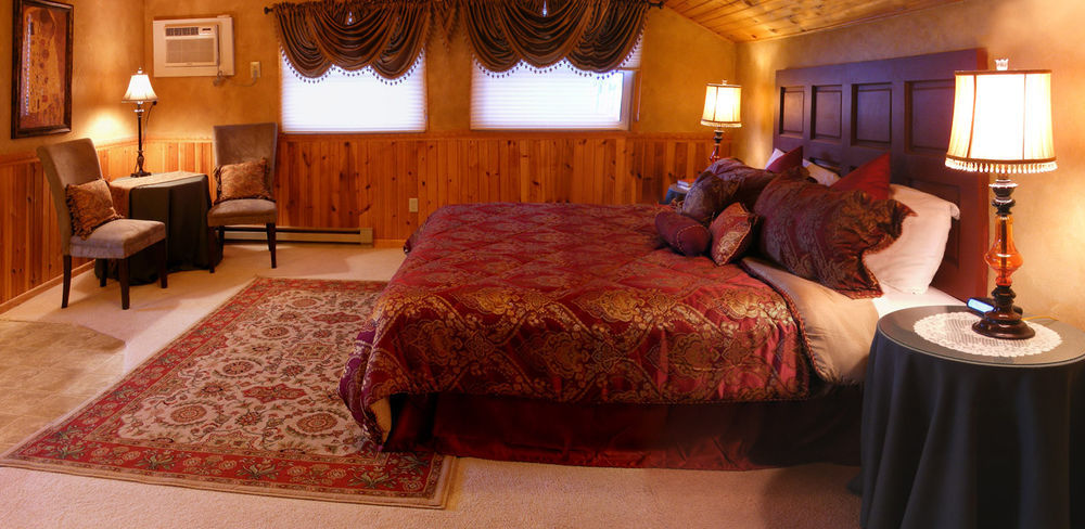 Black Forest Inn Bed & Breakfast Rapid City Bagian luar foto